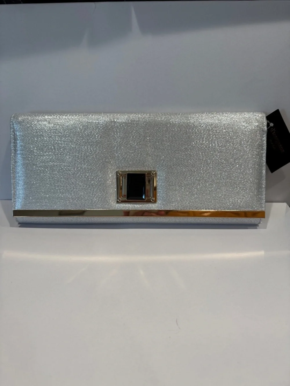 D’margeaux Silver Metallic Evening Clutch or crossbody with Gem closure Accent - Picture 1 of 9